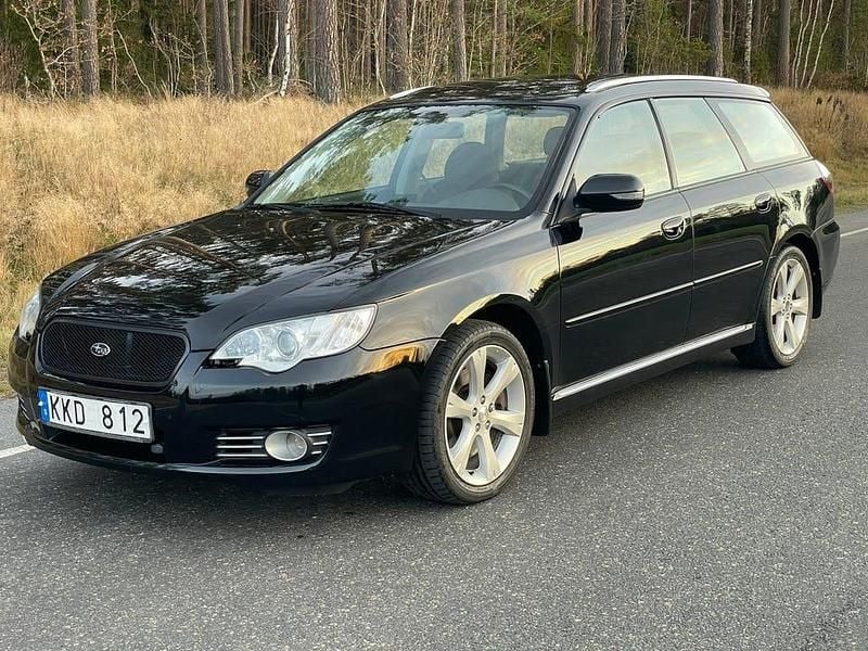 Begagnad 2007 Subaru Legacy Kombi | 55 000 kr (Marknadspris) - Bild 1/4
