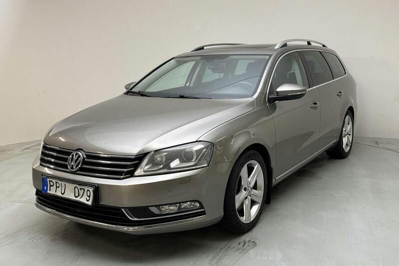 Ljusbrun Begagnad 2012 VW Passat | 90 000 kr (Bra pris) - Bild 1/4