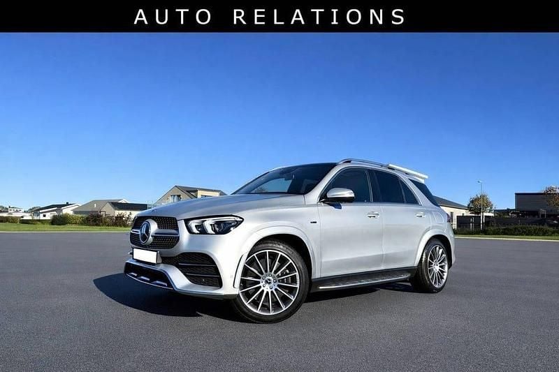 Silver iridium silver metallic Begagnad 2021 Mercedes GLE350 AMG SUV | 729 900 kr (Bra pris) - Bild 1/3