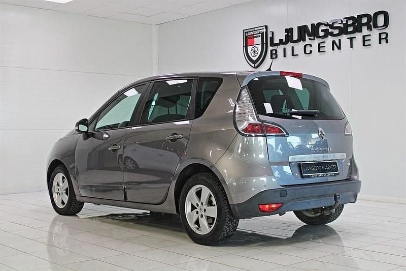 Begagnad Renault Scénic III 111 HK (81 kW) 2014 Grå Minibuss