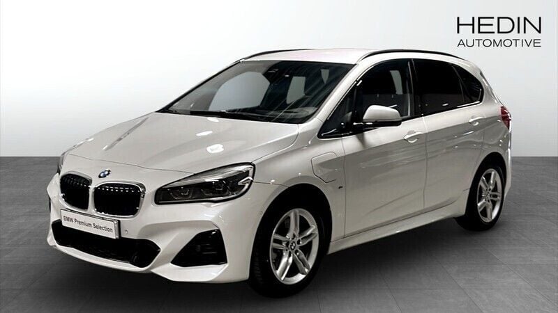 Begagnad 2019 BMW 225 Active Tourer M Sport Minibuss | 250 000 kr - Bild 1/4