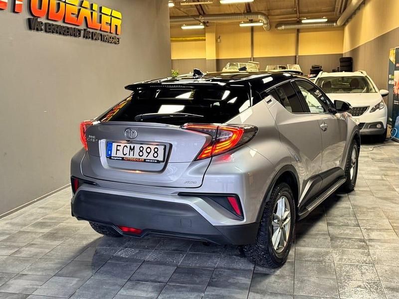 Begagnad Toyota C-HR Multidrive S 116 HK (85 kW) 2017 Mörkgrå SUV