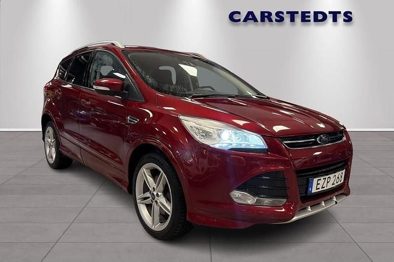 Röd Begagnad 2014 Ford Kuga Titanium X SUV | 119 700 kr (Marknadspris) - Bild 1/4