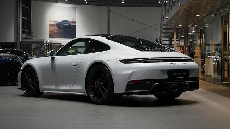 Ny Porsche 911 2026 Grå