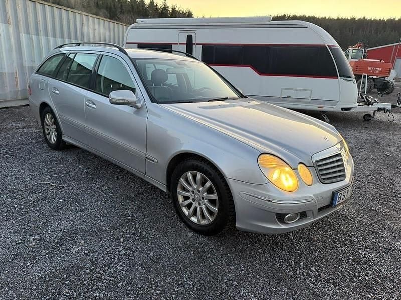Begagnad 2008 Mercedes E350 Kombi | 42 000 kr - Bild 1/4