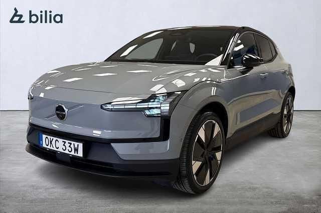 Grå Ny 2025 Volvo EX30 Performance SUV | 459 900 kr (Marknadspris) - Bild 1/3
