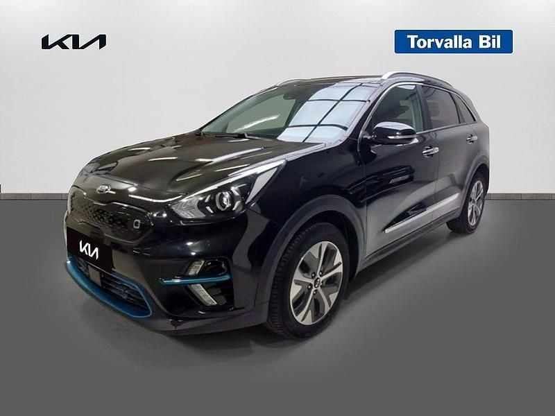 Begagnad Kia e-Niro Advance 150 kW (204 HK) 2021 Svart SUV