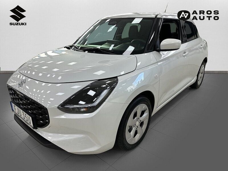 Ny 2024 Suzuki Swift Halvkombi | 259 900 kr (Marknadspris) - Bild 1/4