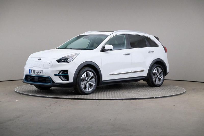 Vit Begagnad 2020 Kia e-Niro Advance SUV | 199 000 kr (Bra pris) - Bild 1/4