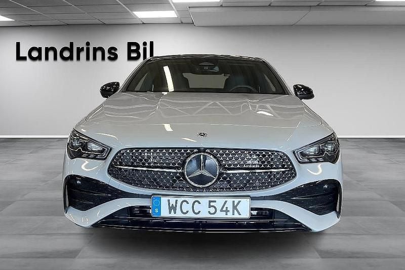 Begagnad Mercedes CLA250e AMG 2026 Grå Sedan