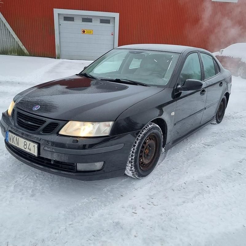 Begagnad 2005 Saab 9-3 Sedan | 18 500 kr (Bra pris) - Bild 1/4