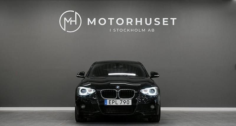 Begagnad BMW 118 M Sport 143 HK (105 kW) 2015 Svart Halvkombi