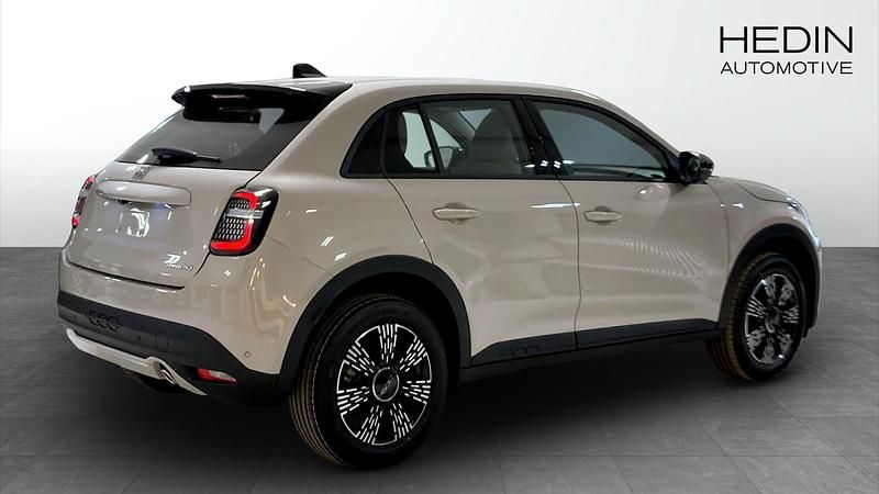 Ny Fiat 600 2025 Grå