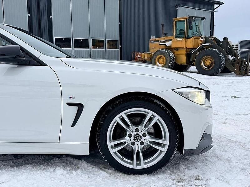 Begagnad BMW 420 M Sport 184 HK (135 kW) 2014 Vit Sportkupé