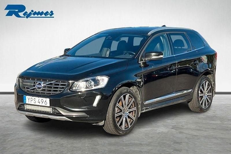 Svart Begagnad 2017 Volvo XC60 Standard SUV | 193 000 kr (Superpris) - Bild 1/4