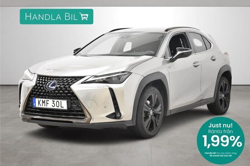 Ljusgrå Begagnad 2021 Lexus UX 250h SUV | 289 900 kr - Bild 1/3