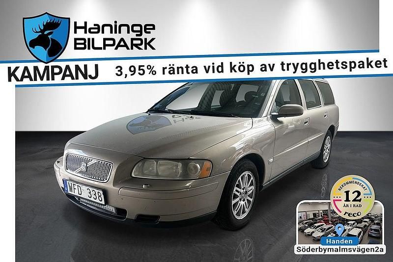 Begagnad Volvo V70 Business Edition 141 HK (103 kW) 2004 Brun Kombi