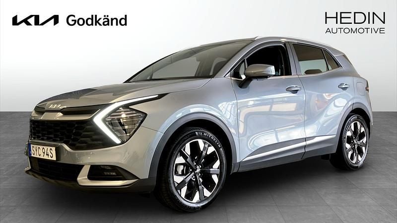 Grå (silver) Begagnad 2024 Kia Sportage Advance SUV | 414 900 kr (Marknadspris) - Bild 1/4