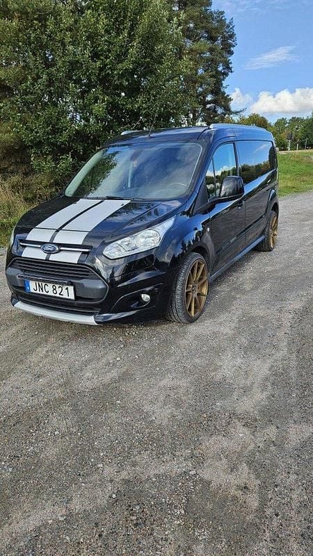 Svart Begagnad 2017 Ford Transit | 85 000 kr (Marknadspris) - Bild 1/4
