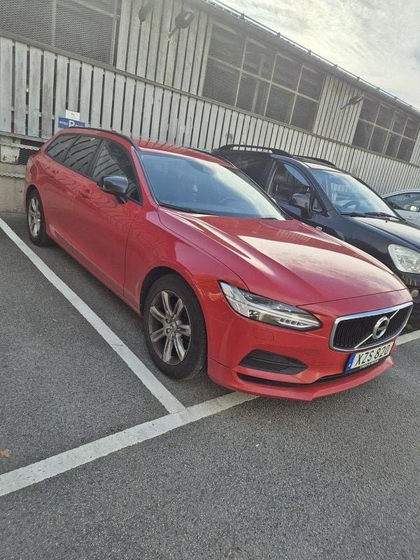 Röd Begagnad 2018 Volvo V90 Kinetic Kombi | 170 000 kr (Bra pris) - Bild 1/4