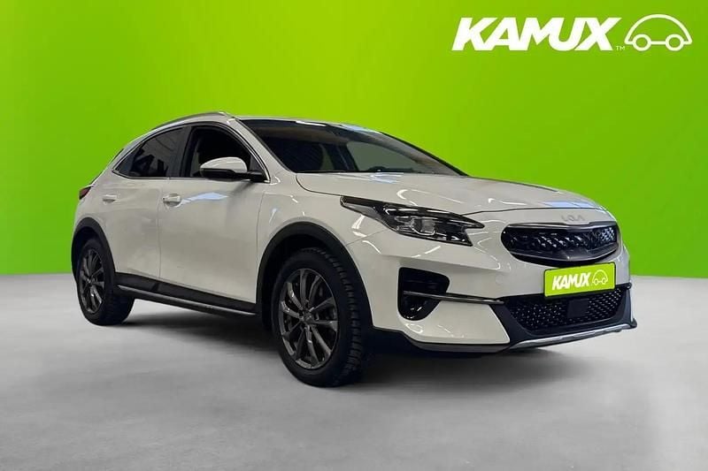 Begagnad Kia XCeed Advance 141 HK (103 kW) 2022 Vit SUV