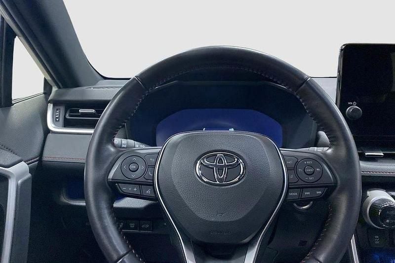 Begagnad Toyota RAV4 Active 310 HK (228 kW) 2023 Vit SUV