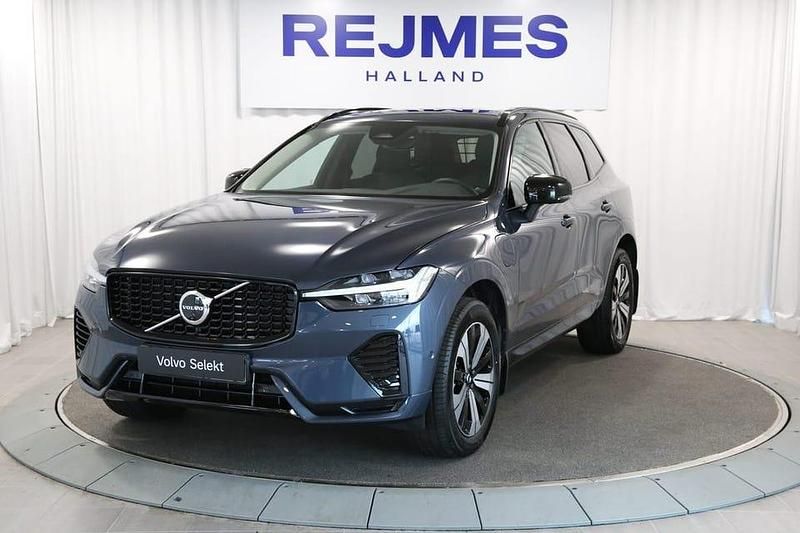 Begagnad Volvo XC60 Plus 355 HK (261 kW) 2025 Blå SUV