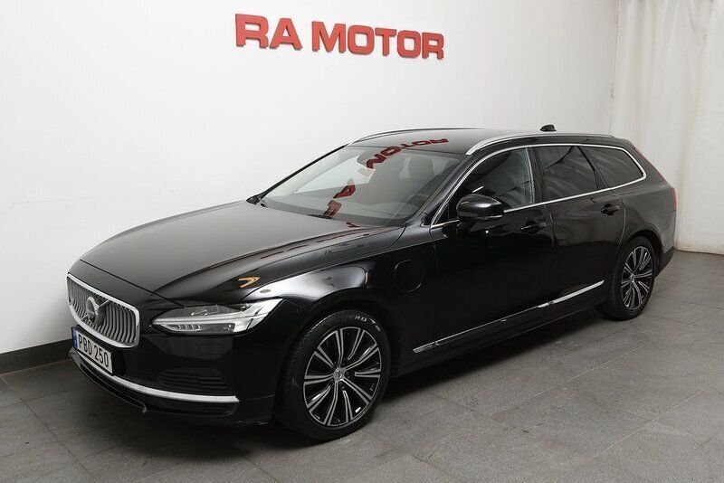 Svart Begagnad 2021 Volvo V90 Inscription Kombi | 329 900 kr (Superpris) - Bild 1/3