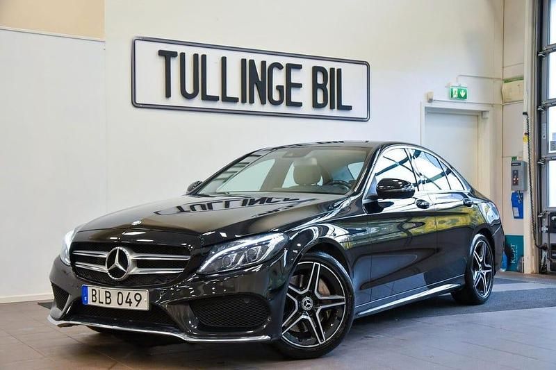 Svart Begagnad 2015 Mercedes C250 AMG Sedan | 219 900 kr (Superpris) - Bild 1/4