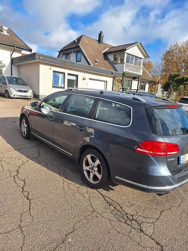 Begagnad VW Passat 160 HK (117 kW) 2011 Kombi