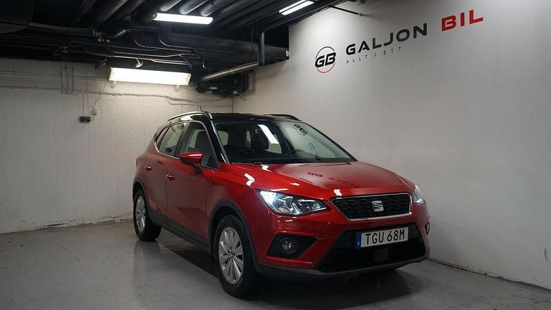 Röd Begagnad 2020 Seat Arona SUV | 150 000 kr (Marknadspris) - Bild 1/4