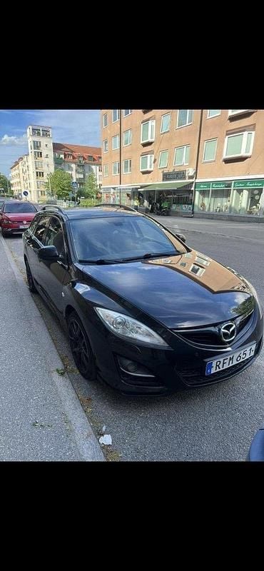 Svart Begagnad 2010 Mazda 6 Kombi | 22 000 kr (Superpris) - Bild 1/2