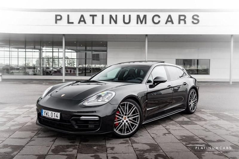 Begagnad Porsche Panamera GTS Sport Turismo 460 HK (338 kW) 2019 Volcano grå Sedan