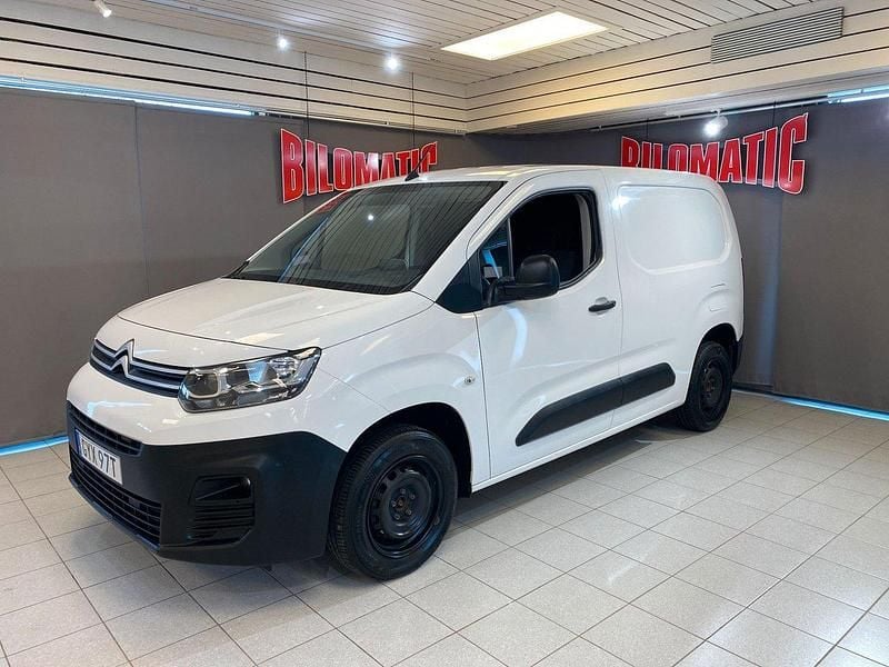 Vit Begagnad 2021 Citroën Berlingo Minibuss | 129 000 kr (Bra pris) - Bild 1/4