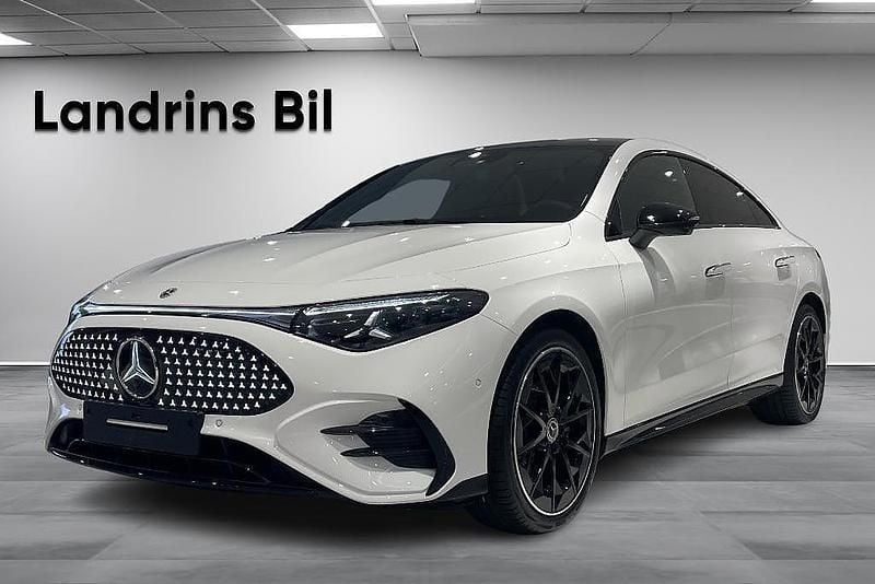 Vit Ny 2025 Mercedes CLA 250+ Sedan | 643 800 kr (Superpris) - Bild 1/4