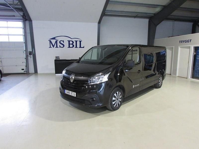 Begagnad Renault Trafic 125 HK (91 kW) 2018 Svart Minibuss
