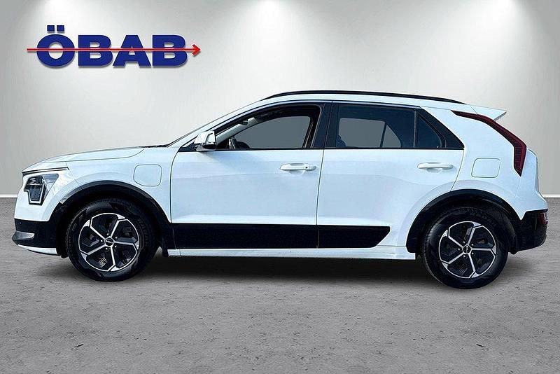 Begagnad Kia Niro Advance 184 HK (135 kW) 2022 Vit SUV