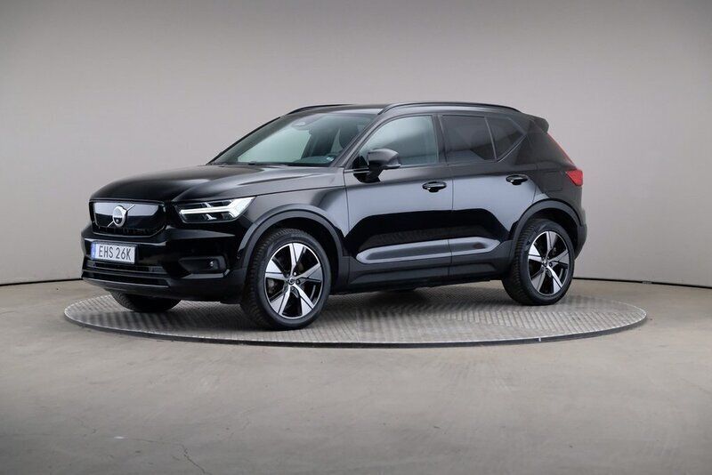 Svart Begagnad 2022 Volvo XC40 Pro SUV | 309 000 kr - Bild 1/4