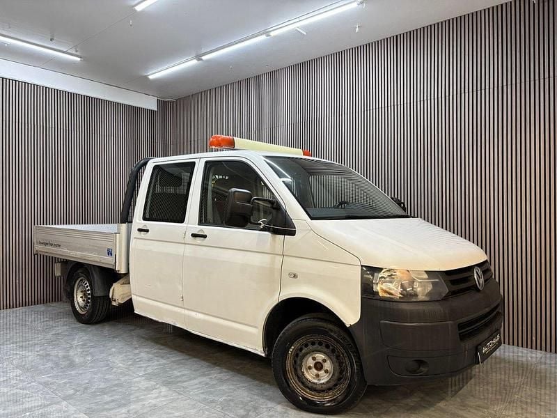 Vit Begagnad 2015 VW T5 Van | 129 900 kr (Dyr) - Bild 1/4