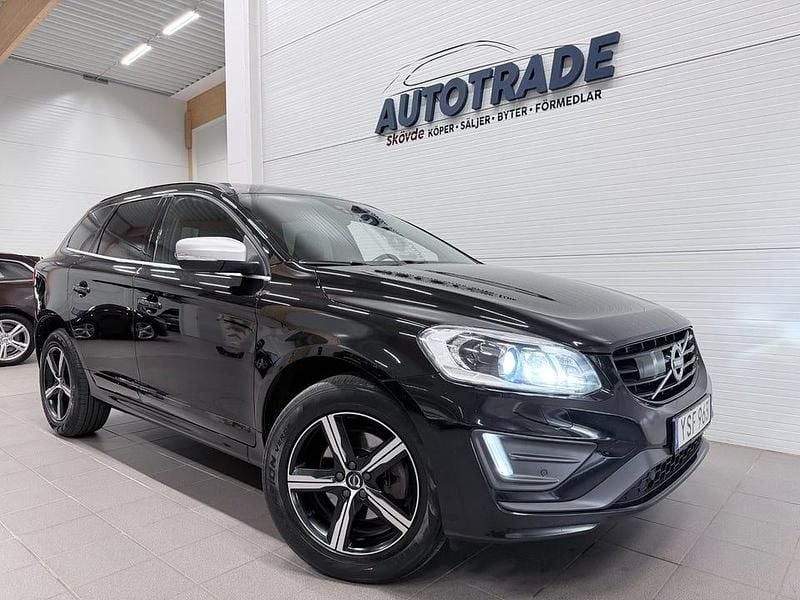 Svart Begagnad 2017 Volvo XC60 R-Design SUV | 189 900 kr - Bild 1/4