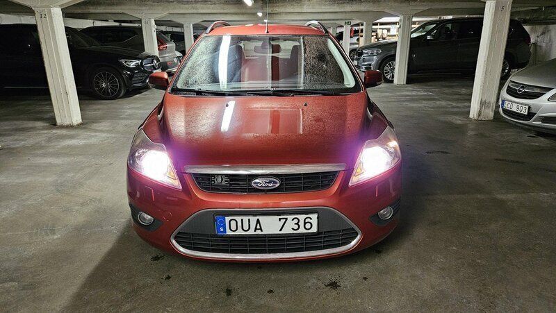 Orange Begagnad 2009 Ford Flex Titanium SUV | 24 000 kr - Bild 1/4