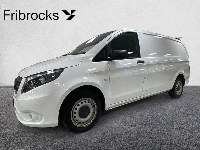Vit Begagnad 2016 Mercedes Vito Minibuss | 134 900 kr (Bra pris) - Bild 1/4