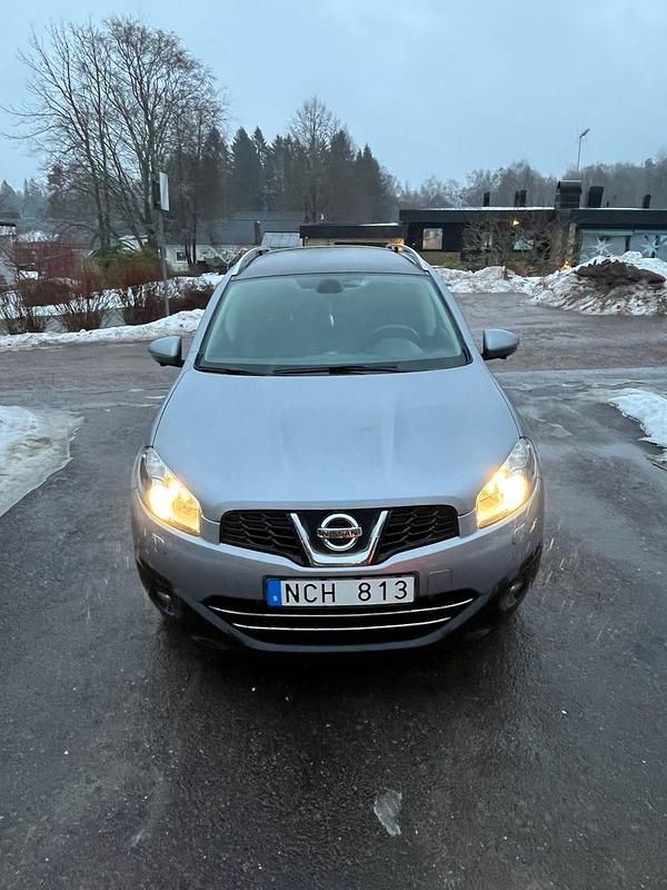 Begagnad 2013 Nissan Qashqai +2 SUV | 65 000 kr (Marknadspris) - Bild 1/4