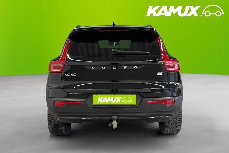 Begagnad Volvo XC40 Ultimate 300 kW (408 HK) 2023 Svart SUV