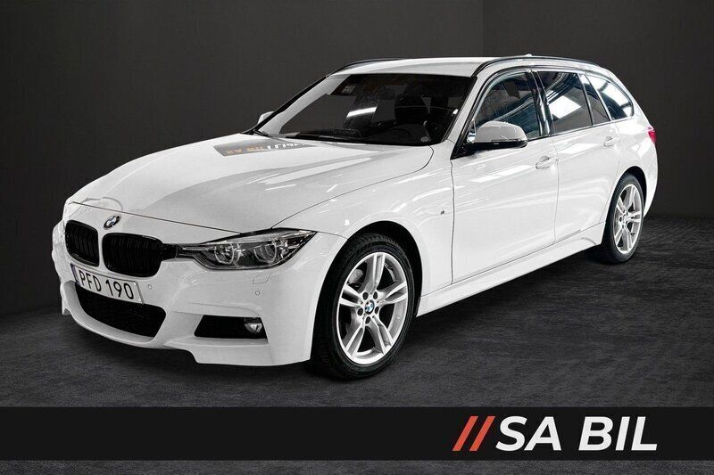 Vit Begagnad 2017 BMW 320 M Sport Kombi | 219 900 kr (Lite dyr) - Bild 1/4
