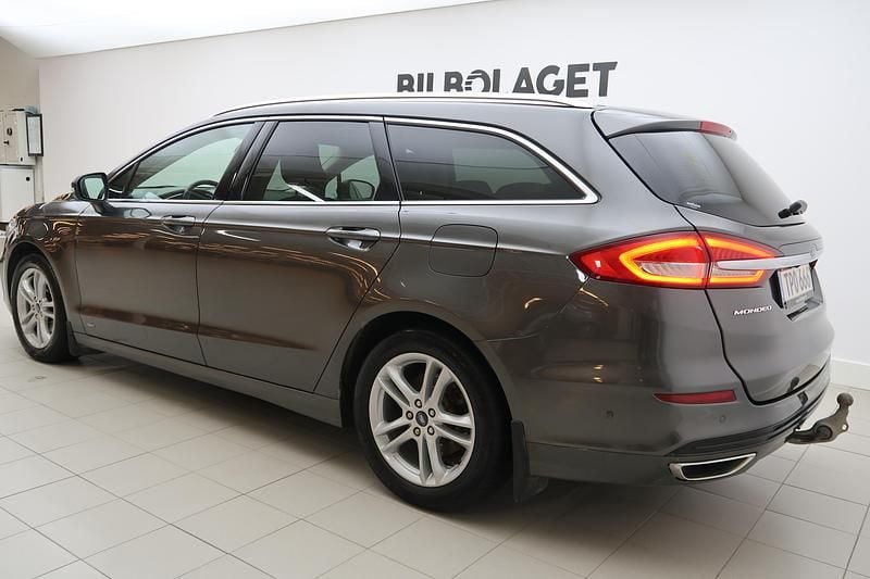 Begagnad Ford Mondeo 192 HK (141 kW) 2019 Grå Kombi