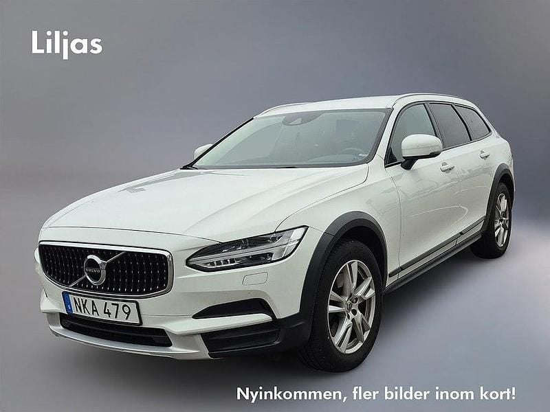 Vit Begagnad 2018 Volvo V90 CC Kombi | 309 000 kr (Marknadspris) - Bild 1/3