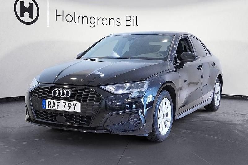 Begagnad Audi A3 150 HK (110 kW) 2023 Svart Sedan