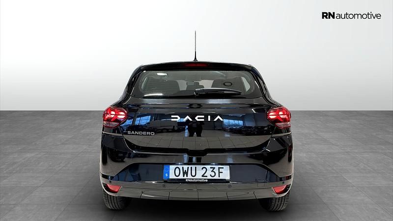 Begagnad Dacia Sandero Essentiel 91 HK (66 kW) 2022 Svart