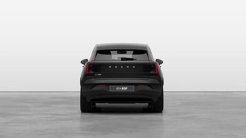 Begagnad Volvo EX30 Performance 319 kW (434 HK) 2025 Svart SUV